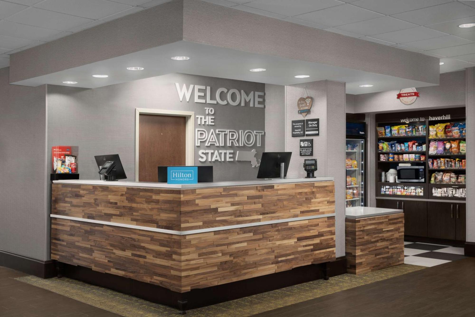 Hampton Inn Haverhill Extérieur photo